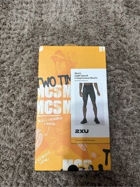 2XU LIGHT SPEED COMPRESSION SHORTS